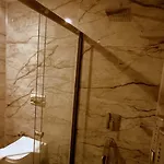 Un Hotell