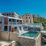 Un Hotell