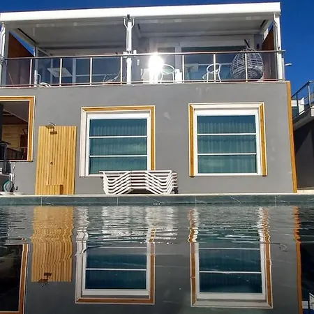 Un Hotel